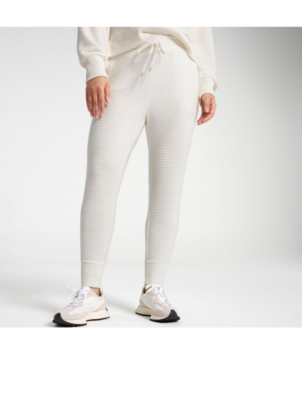 CALIA Elevate Ribbed Jogger Pants in Cream Size M
